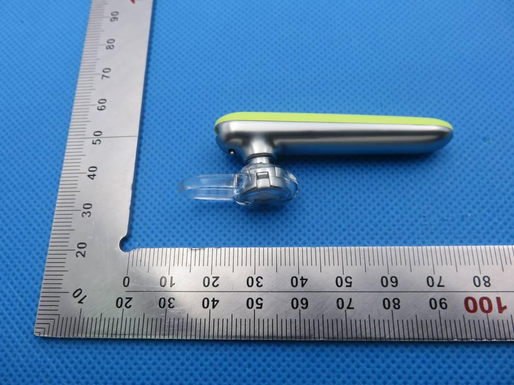 FCC ID 2ABV4STBT11 External Photos