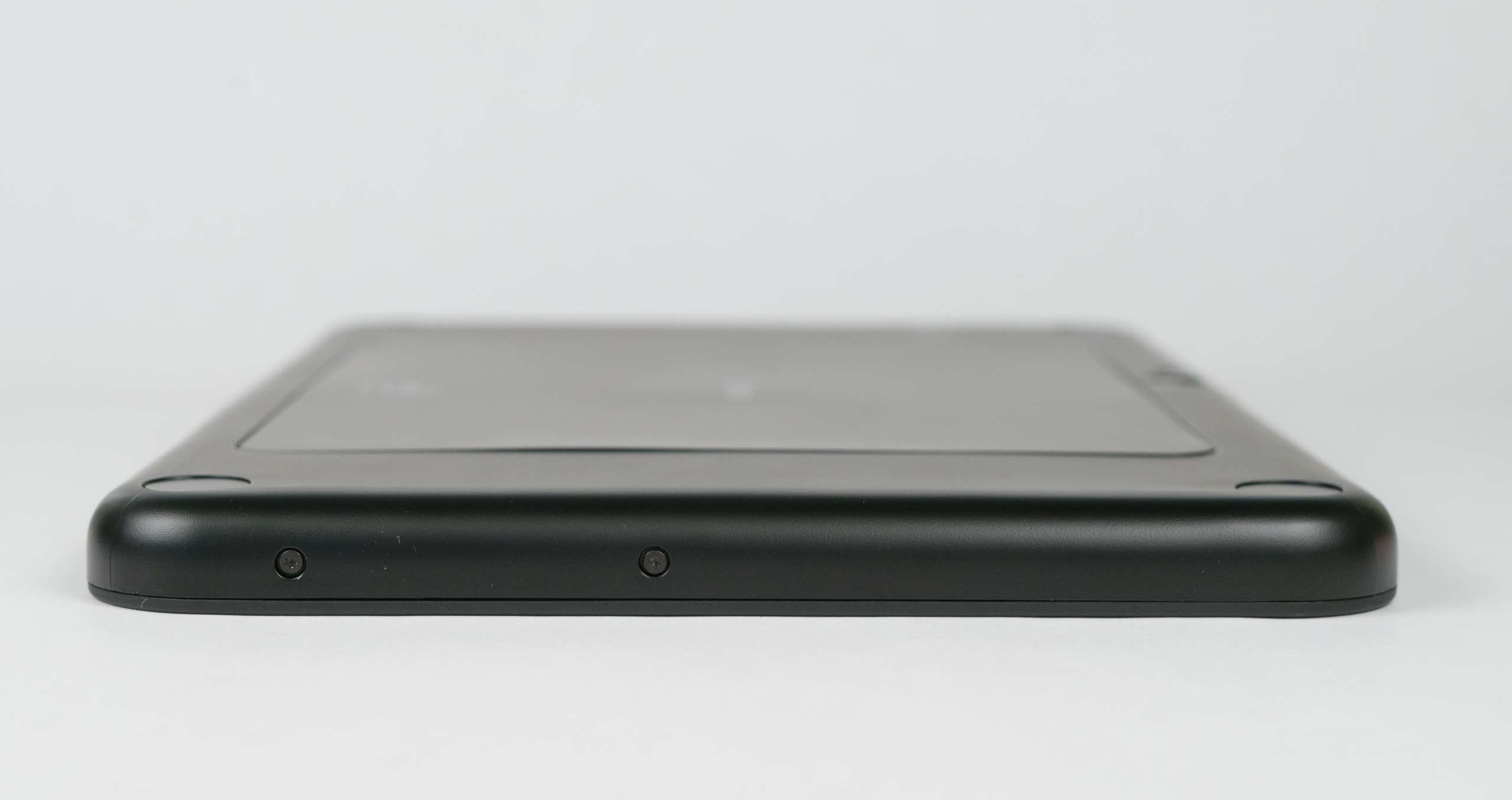 FCC ID 2ABVH-EM7355 External Photos