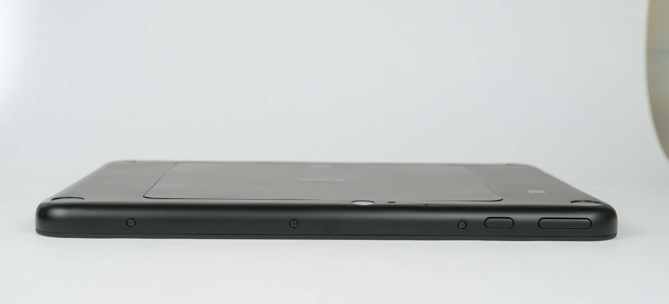 FCC ID 2ABVH-EM7355 External Photos