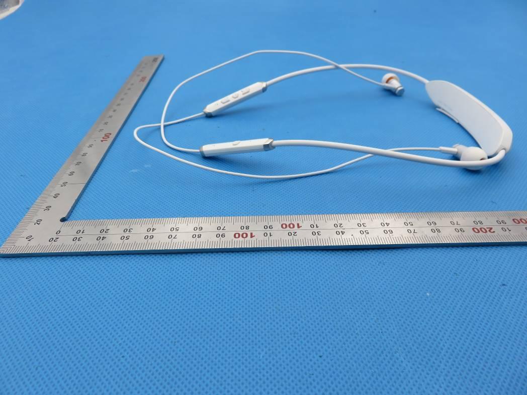 FCC ID 2AC58FRZMW External Photos