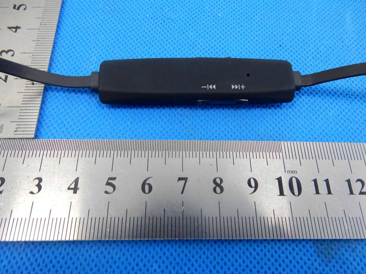 FCC ID 2AC5VEB5256 External Photos