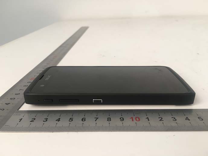 FCC ID 2AC68-CRUISE1 External Photos