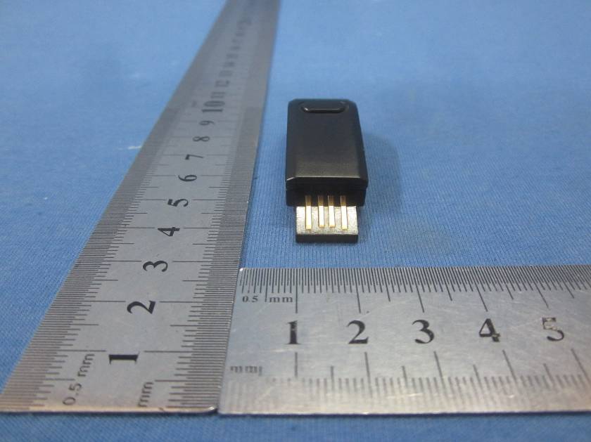 FCC ID 2AC76DW-007 External Photos