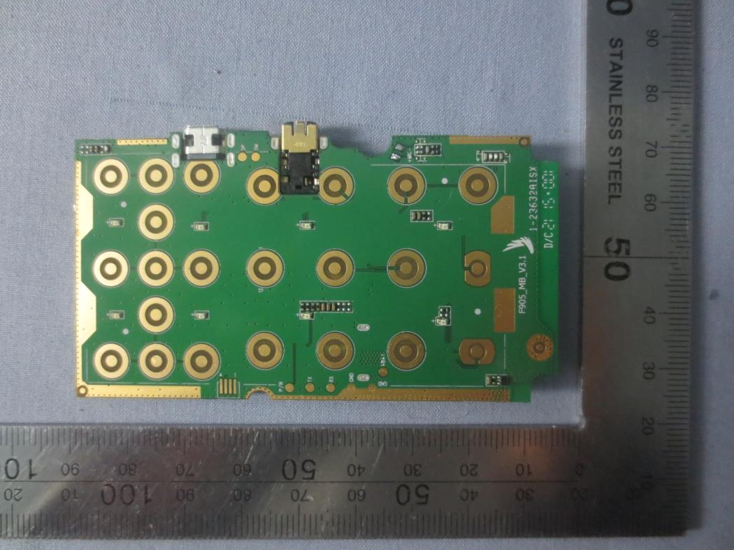 FCC ID 2AC7ISOLE-F550 Internal Photos