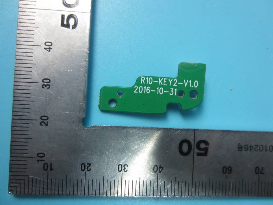 FCC ID 2AC8G-UIT48 Internal Photos