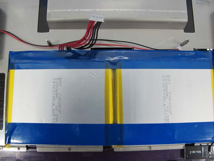 FCC ID 2AC8G-UITAS Internal Photos