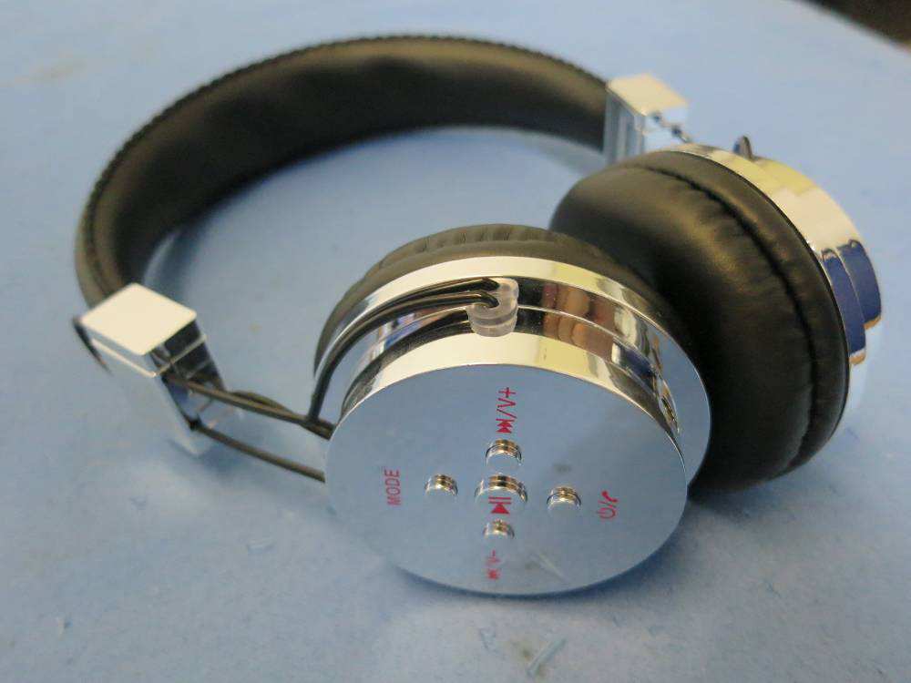 FCC ID 2AC9NBT1 External Photos