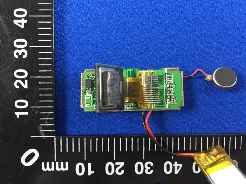 FCC ID 2ACE5-AT01 Internal Photos