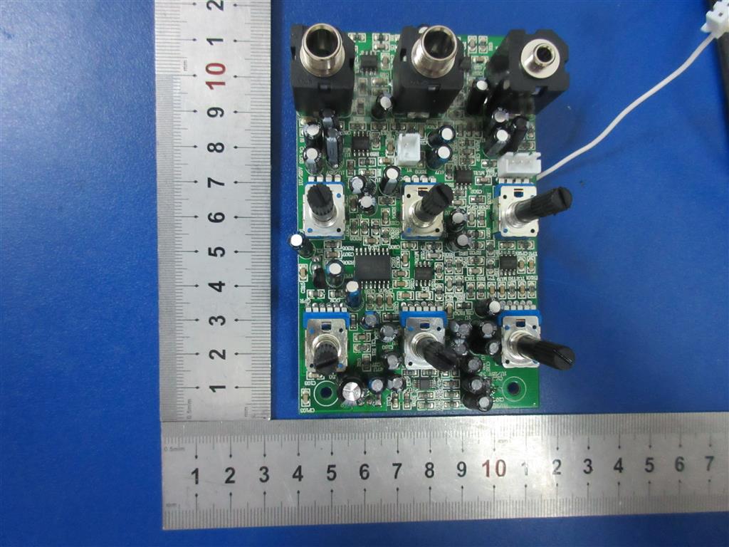 FCC ID 2ACF2-M5 Internal Photos