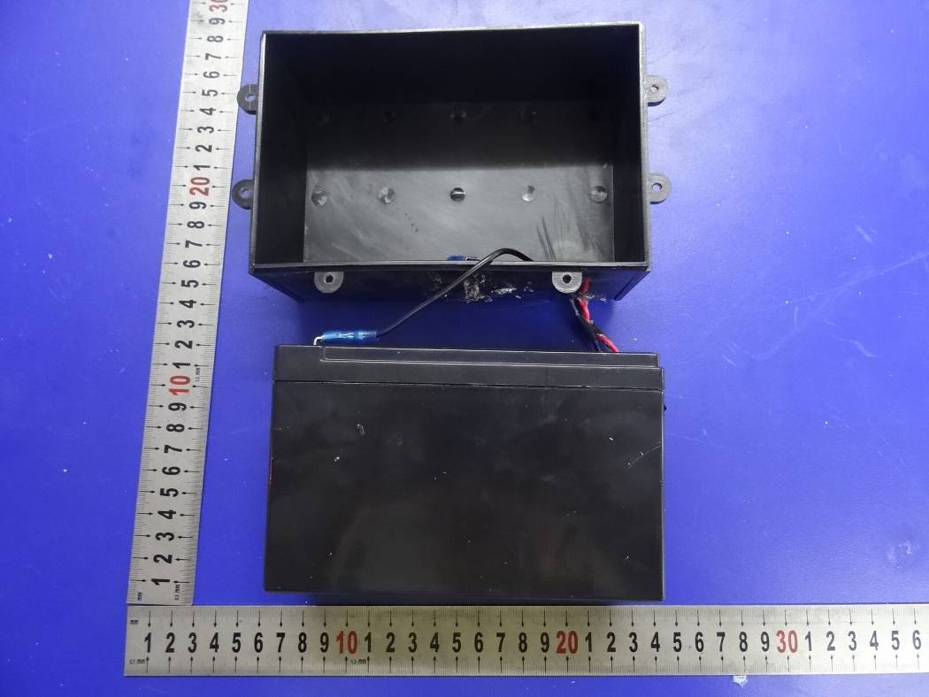 FCC ID 2ACF2-M5 Internal Photos
