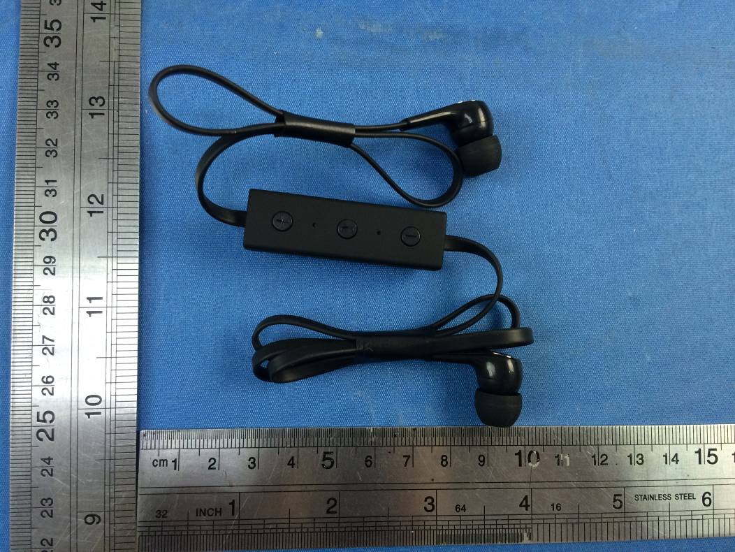 FCC ID 2ACII-5612 External Photos