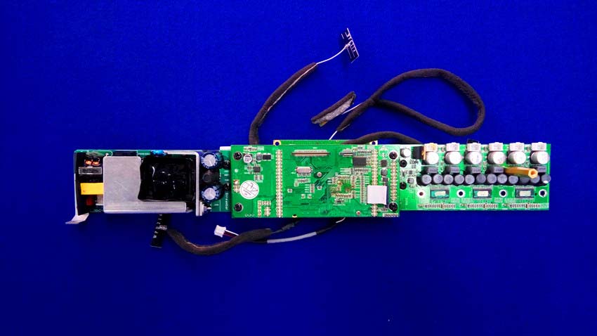 FCC ID 2ACK6STRMBAR Internal Photos
