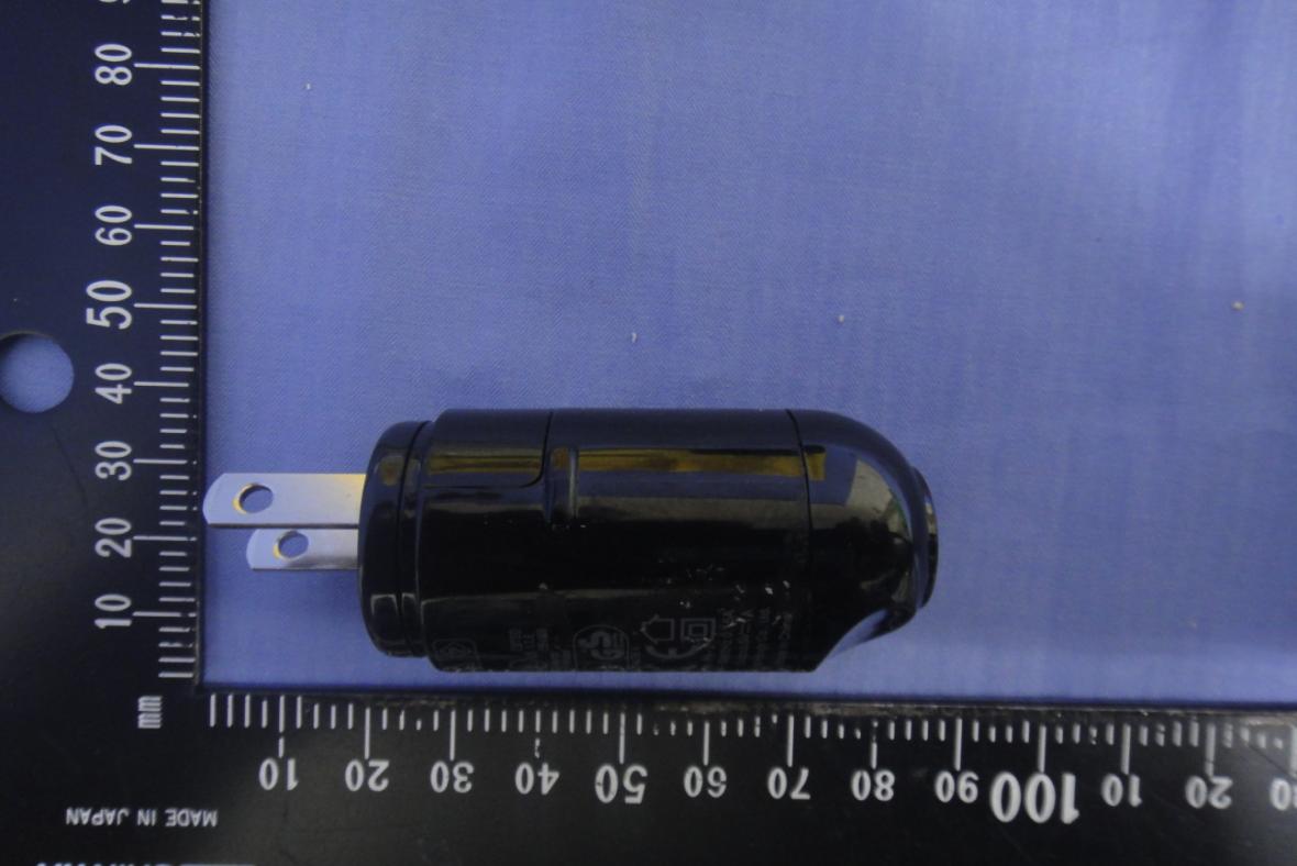 FCC ID 2ACKFSL512 External Photos