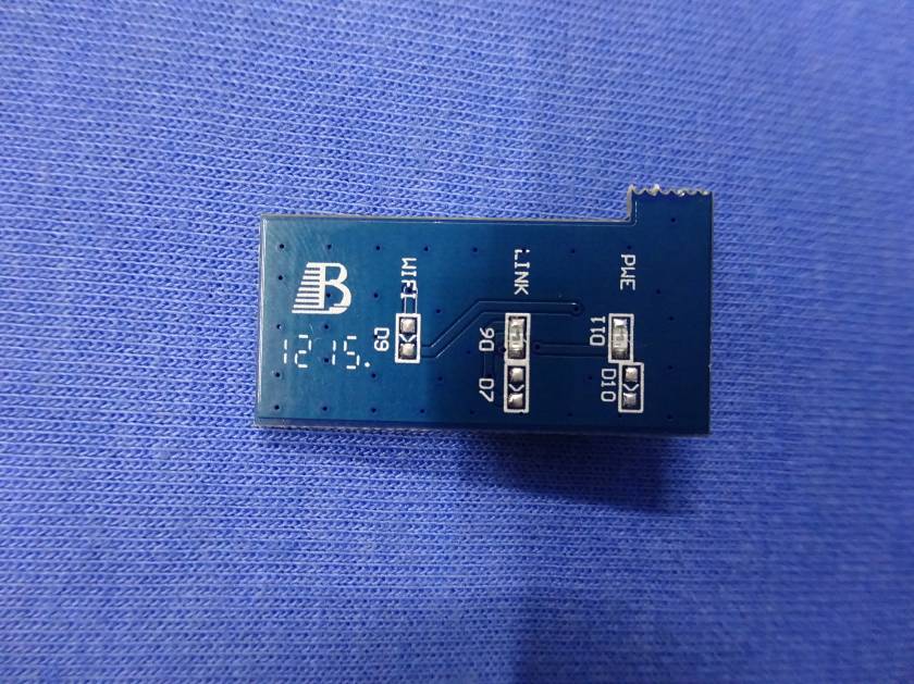 FCC ID 2ACMYAHS6R Internal Photos