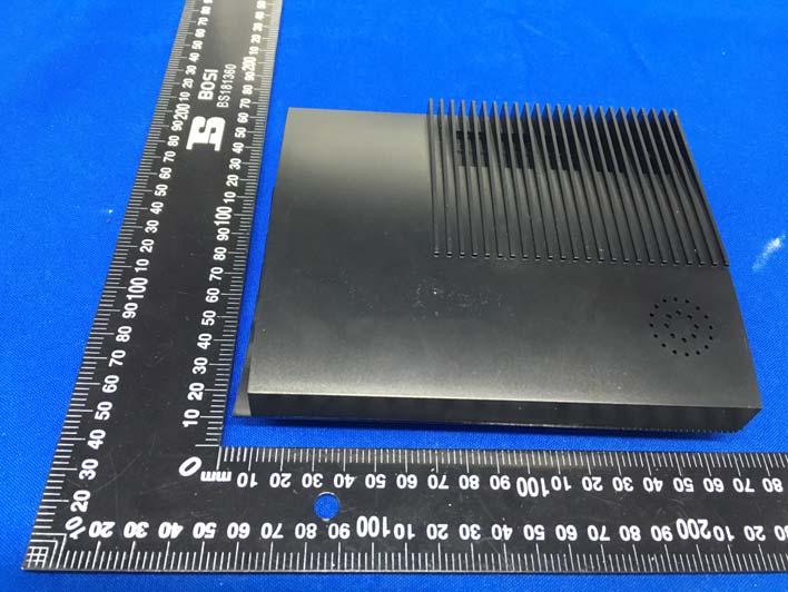 FCC ID 2ACMYAHS8R External Photos