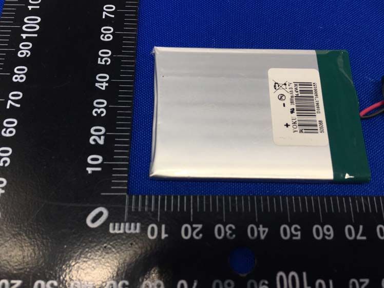 FCC ID 2ACMYAWS22R Internal Photos