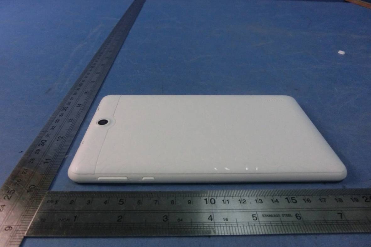 FCC ID 2ACPR-W7421 External Photos
