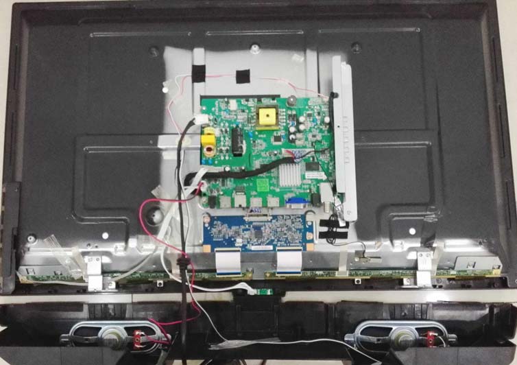 FCC ID 2ACWI32FXC4TA Internal Photos