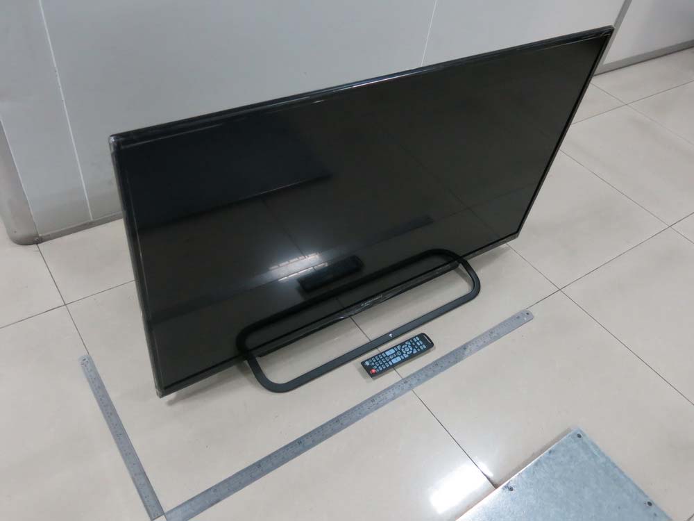 FCC ID 2ACWIE4SFC5017 External Photos