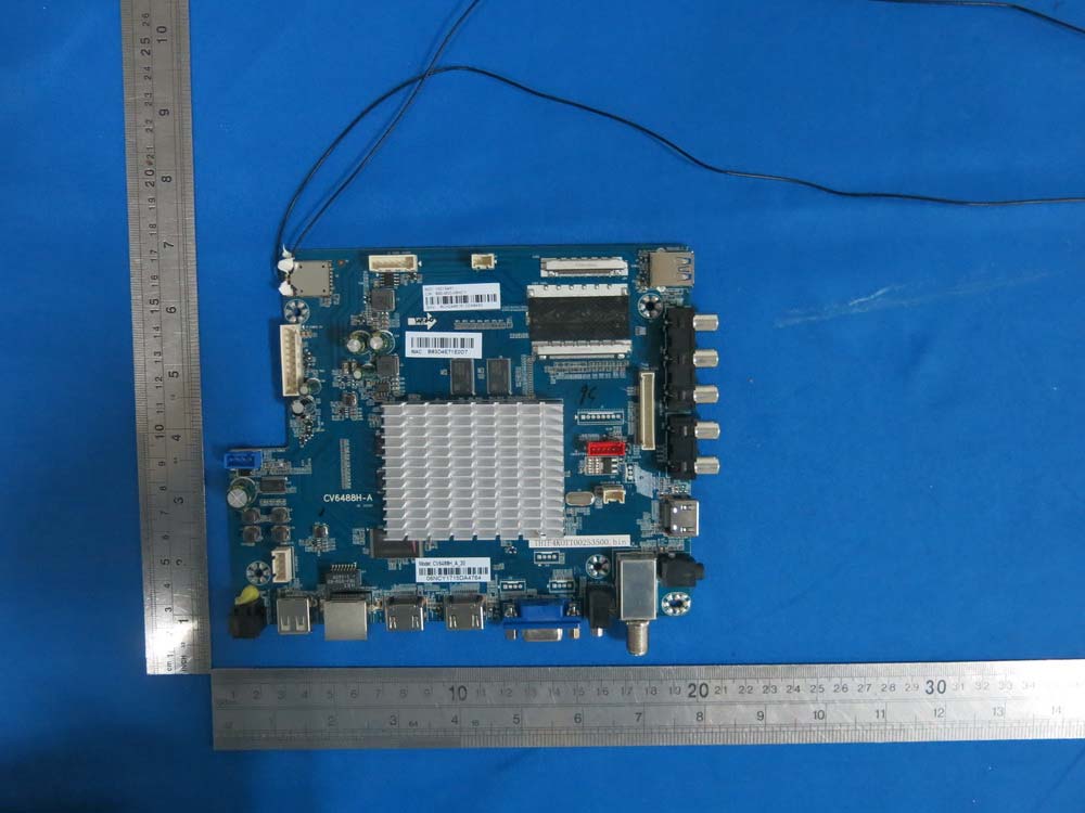 FCC ID 2ACWIE4SFC5017 Internal Photos