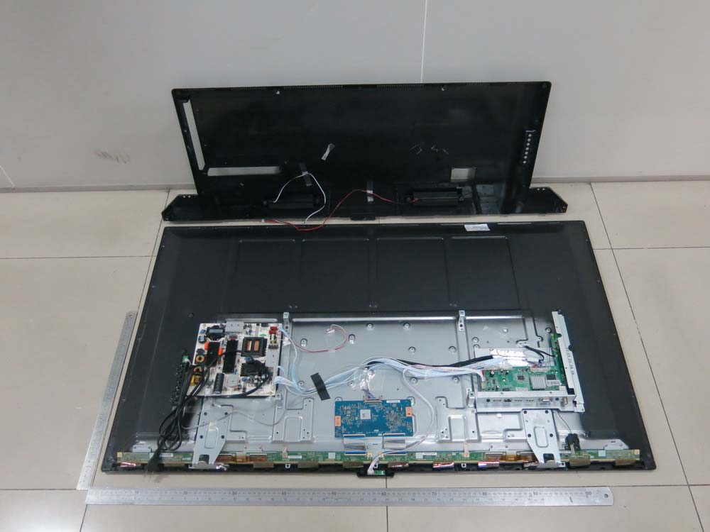 FCC ID 2ACWIELSJ5017 Internal Photos