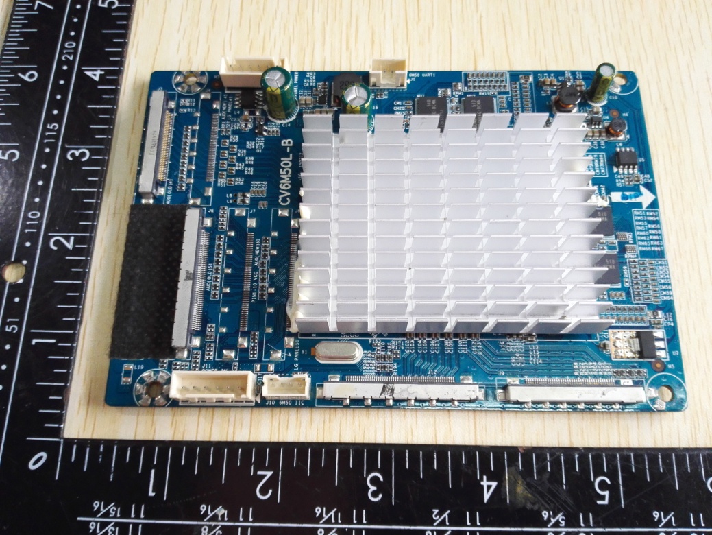 FCC ID 2ACWISE65UPC4T Internal Photos
