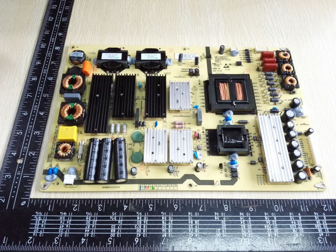 FCC ID 2ACWISE65UPC4T Internal Photos