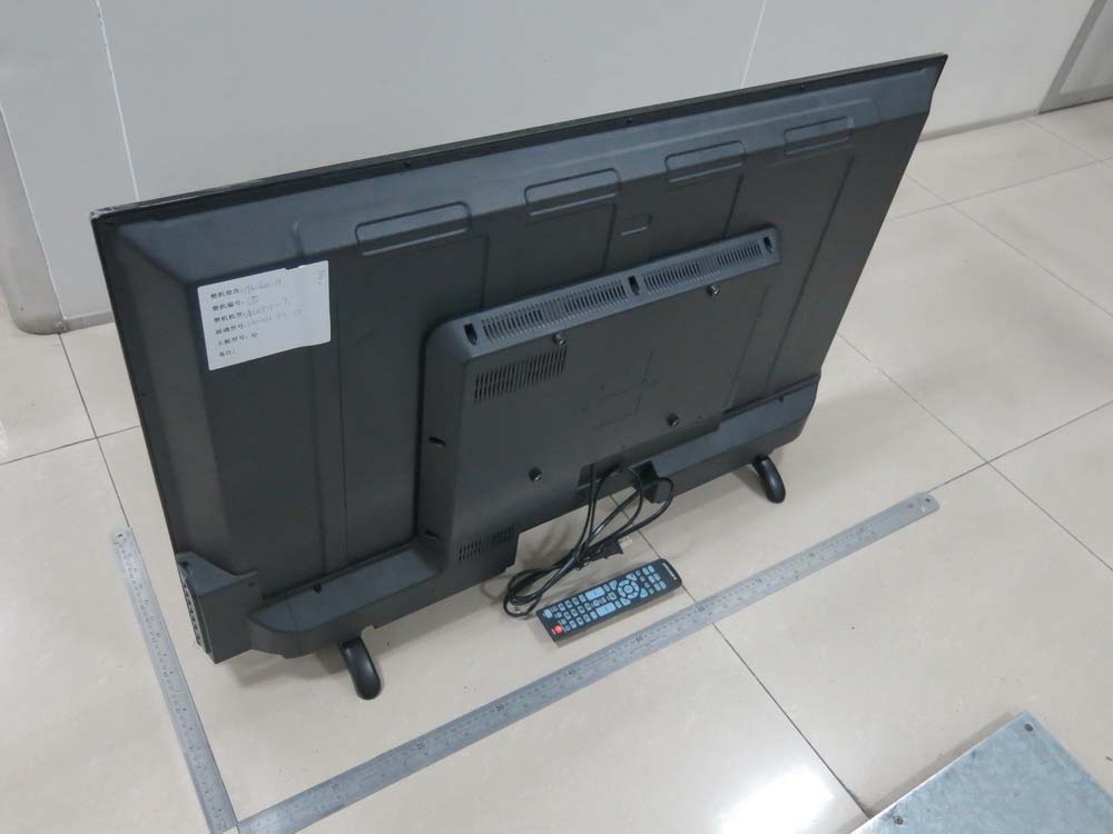 FCC ID 2ACWIWD42FB268 External Photos
