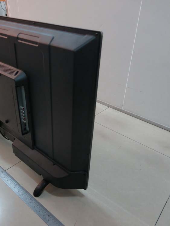 FCC ID 2ACWIWD42FB268 External Photos