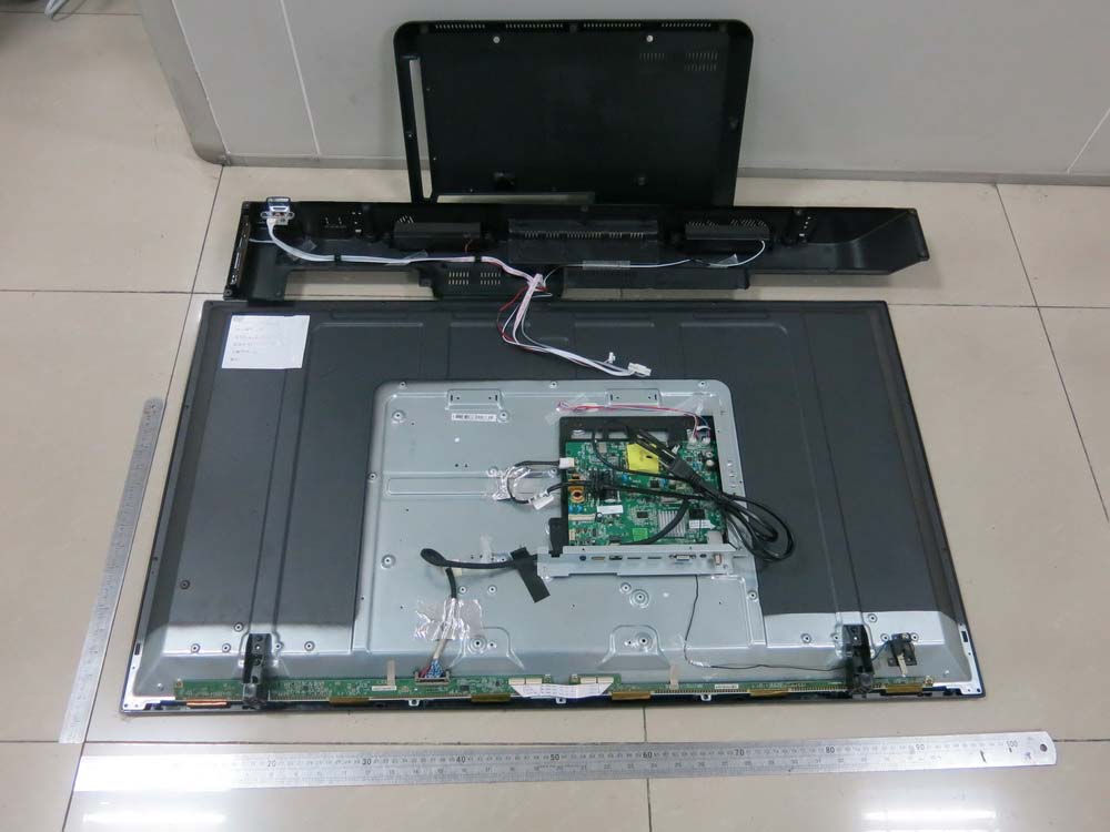 FCC ID 2ACWIWD42FB268 Internal Photos