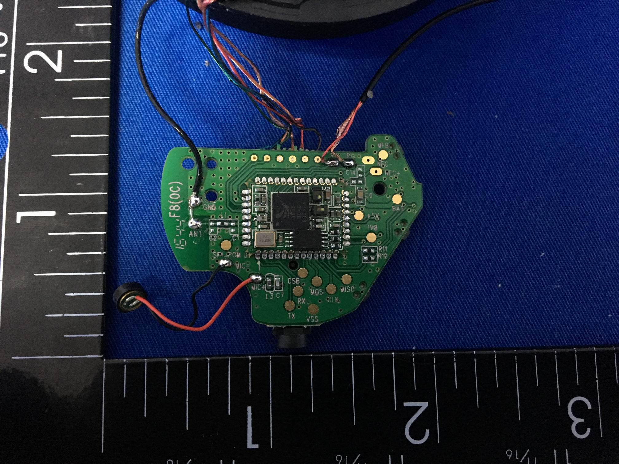 FCC ID 2ACXHF8 Internal Photos