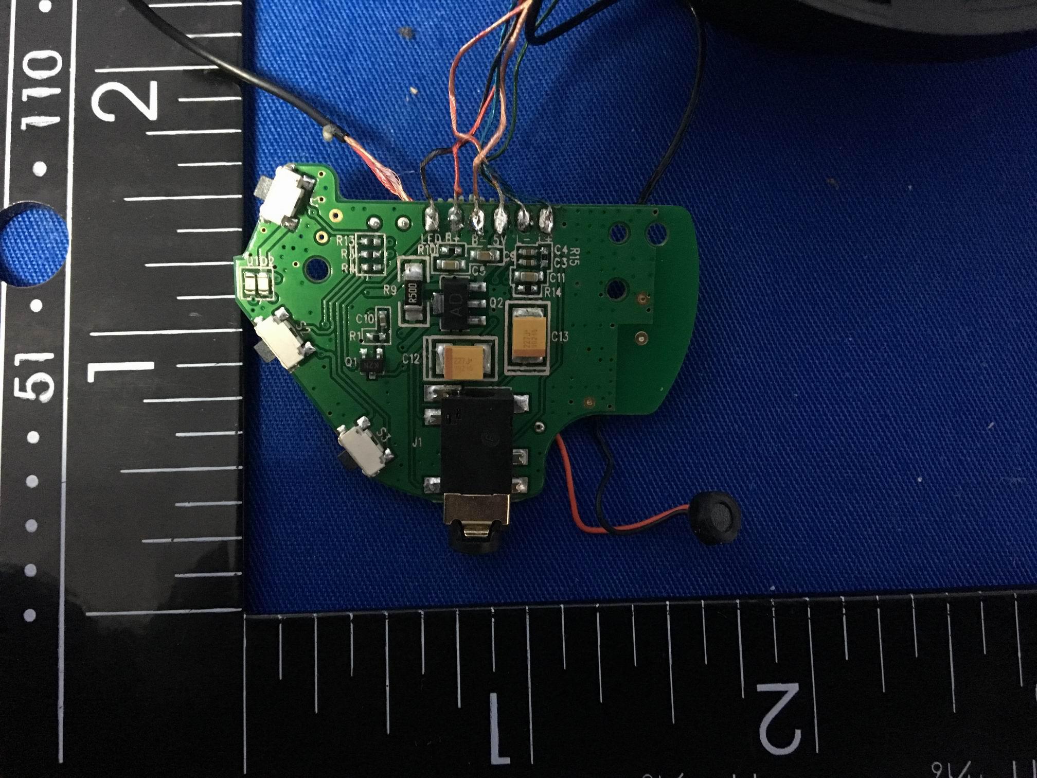 FCC ID 2ACXHF8 Internal Photos