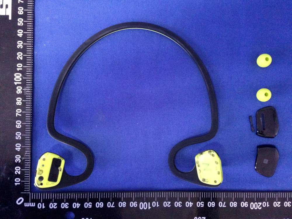 FCC ID 2ACXHM6 Internal Photos