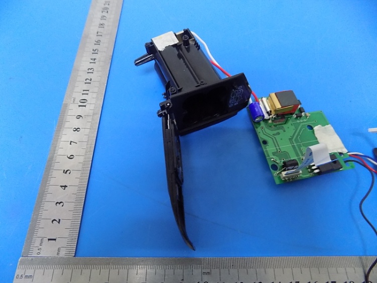 FCC ID 2ACYPYN660 Internal Photos