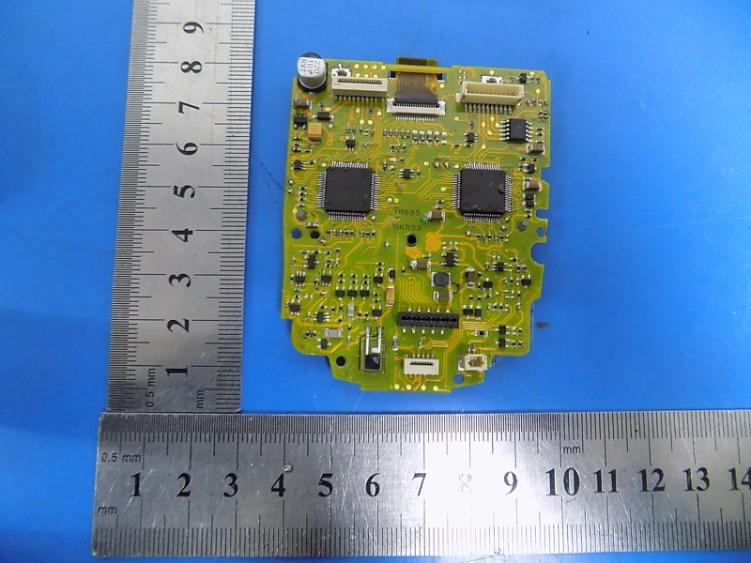 FCC ID 2ACYPYN685 Internal Photos