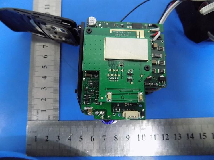 FCC ID 2ACYPYN685 Internal Photos