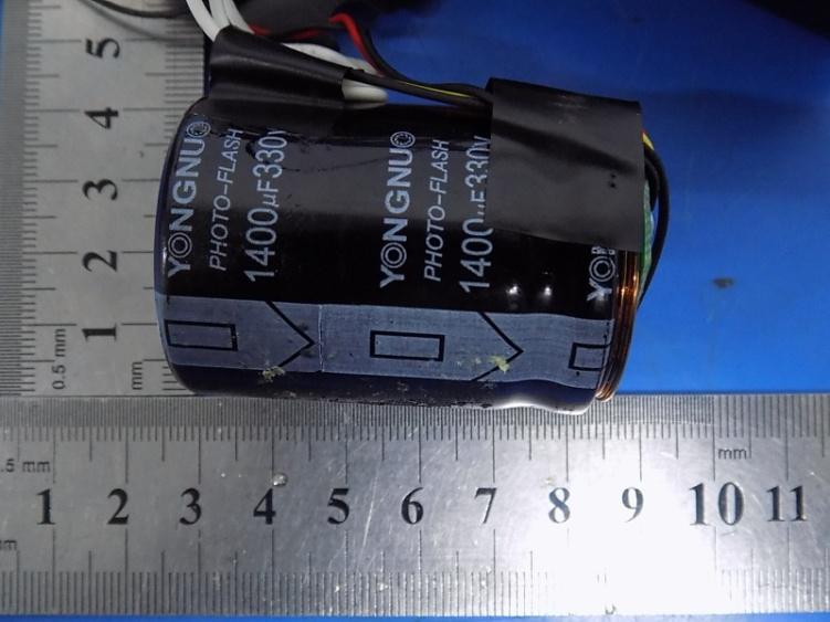 FCC ID 2ACYPYN685 Internal Photos