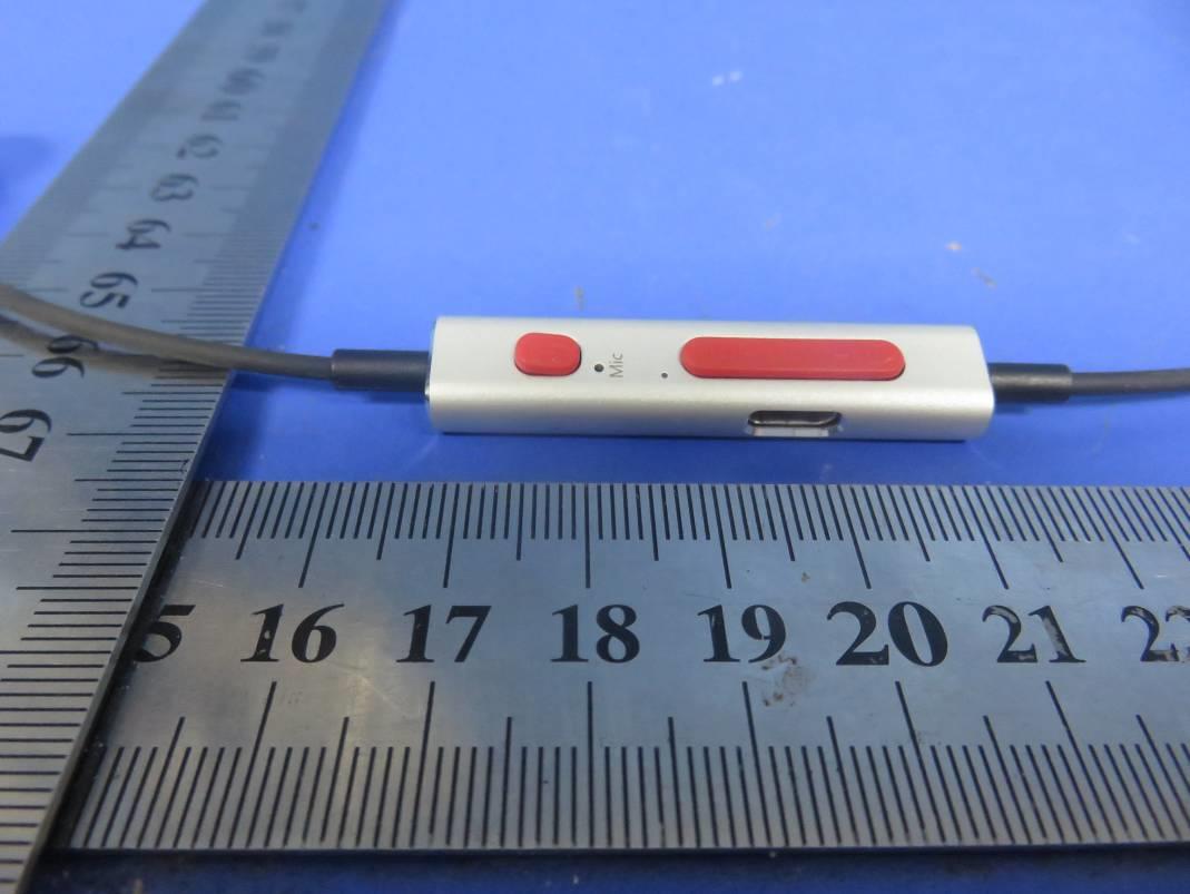 FCC ID 2ADE4-TS01 External Photos