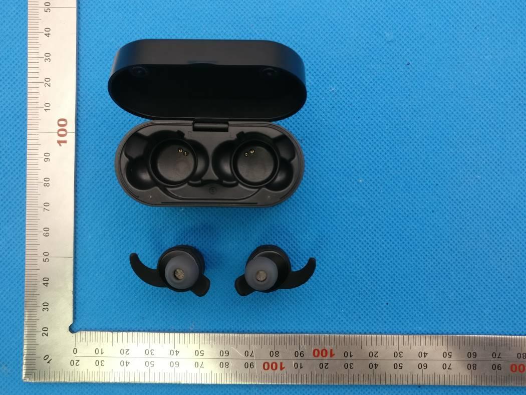 FCC ID 2ADE4-W302 External Photos