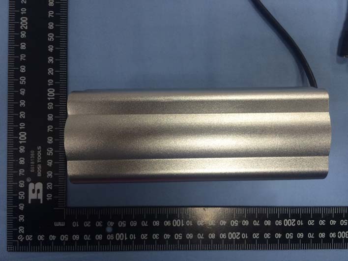FCC ID 2ADESDITN8152 External Photos