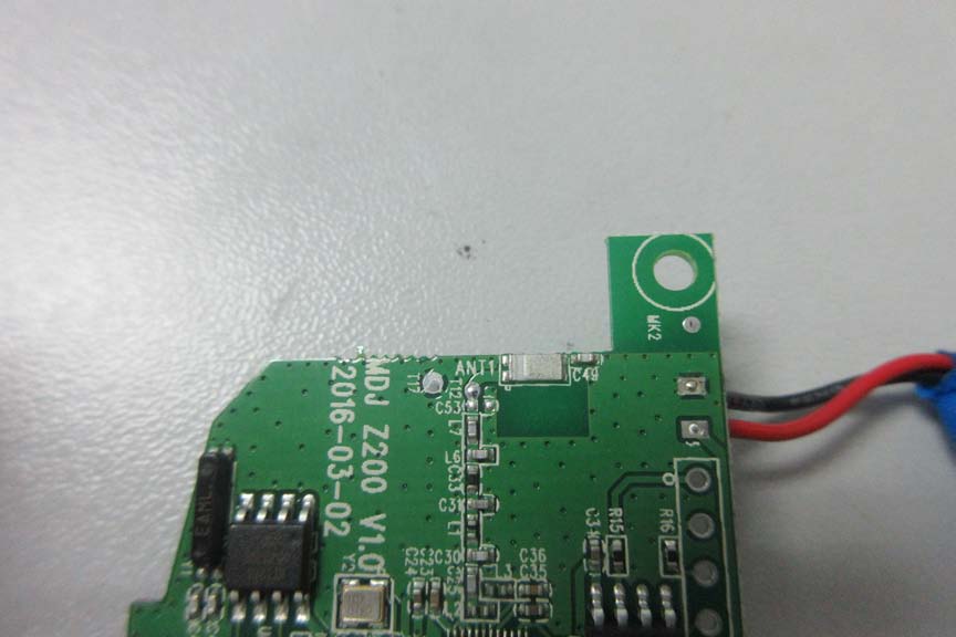FCC ID 2ADIOZ200 Internal Photos