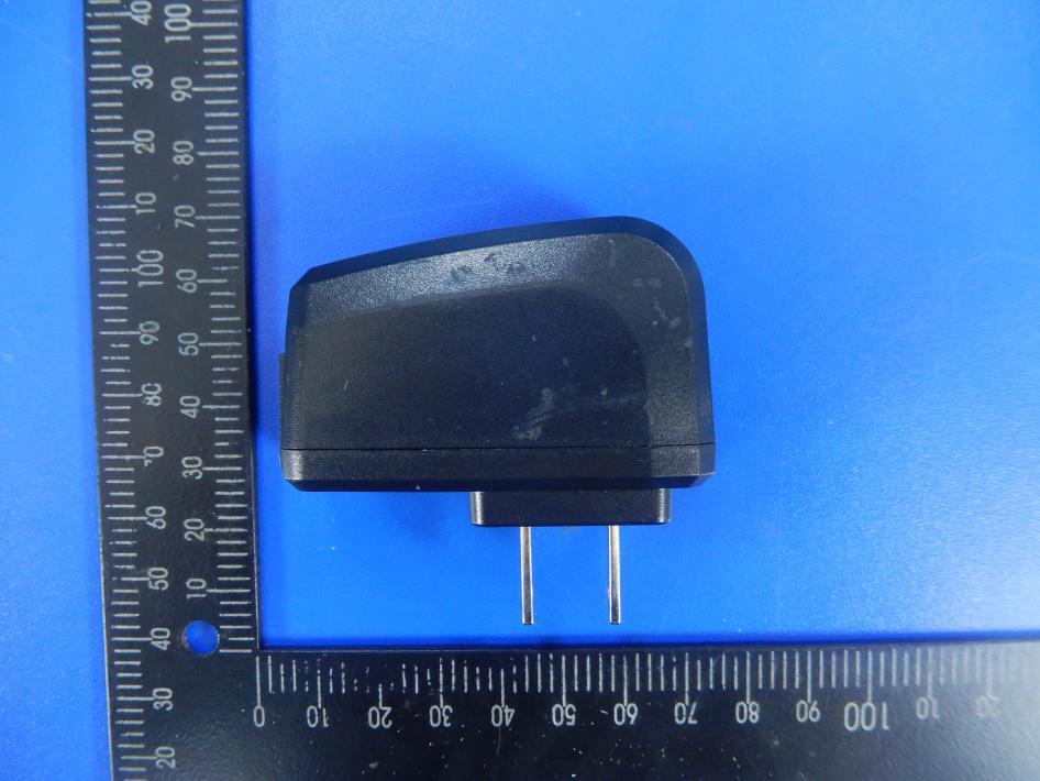FCC ID 2ADR3U160 External Photos