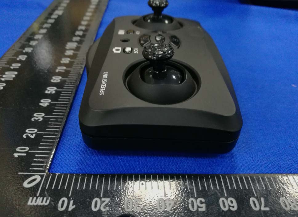 FCC ID 2ADSO-GD60 External Photos