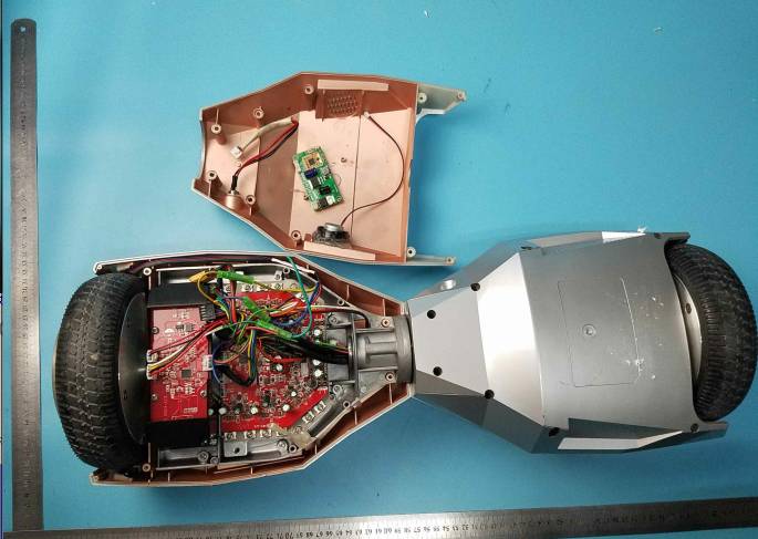 FCC ID 2ADW6-KSS3 Internal Photos