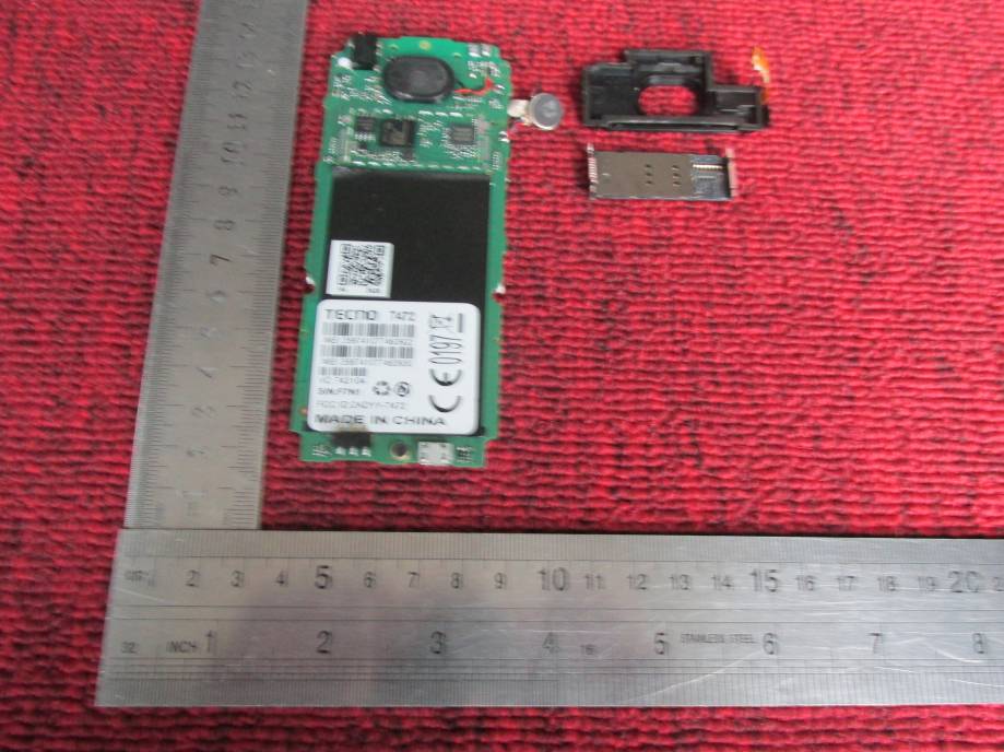FCC ID 2ADYY-T472 Internal Photos