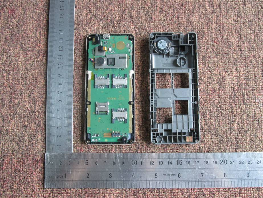 FCC ID 2ADYY-T733 Internal Photos