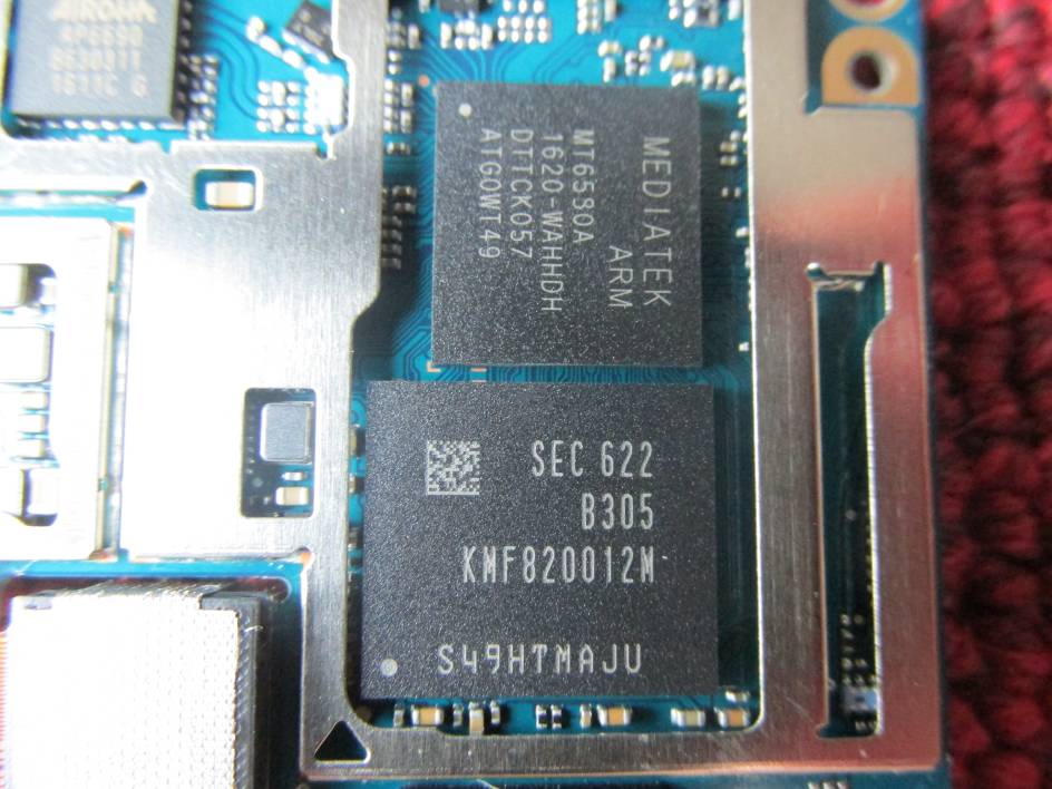 FCC ID 2ADYY-W4 Internal Photos