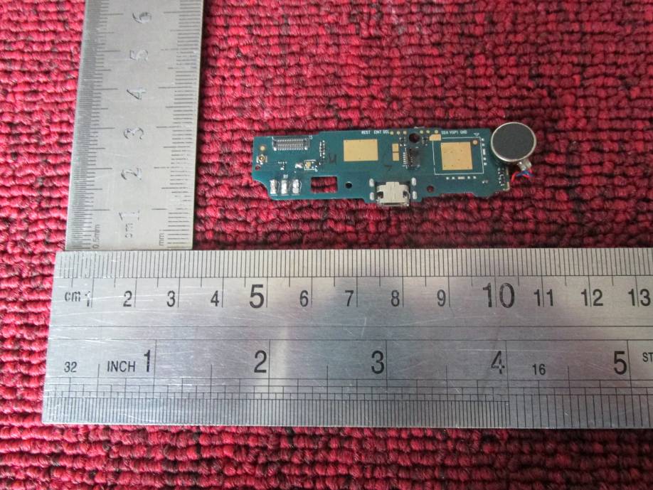 FCC ID 2ADYY-W4 Internal Photos