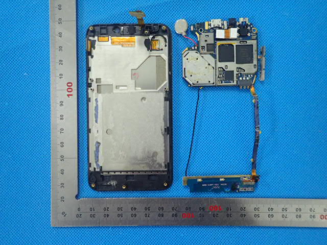 FCC ID 2AE56A6 Internal Photos