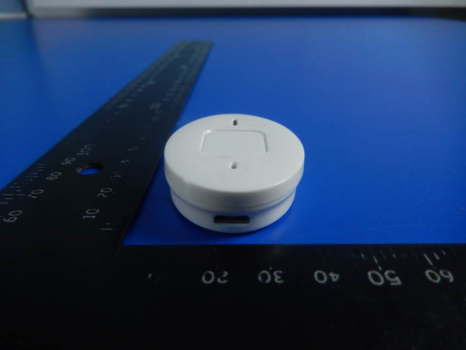 FCC ID 2AE59FDS1301 External Photos
